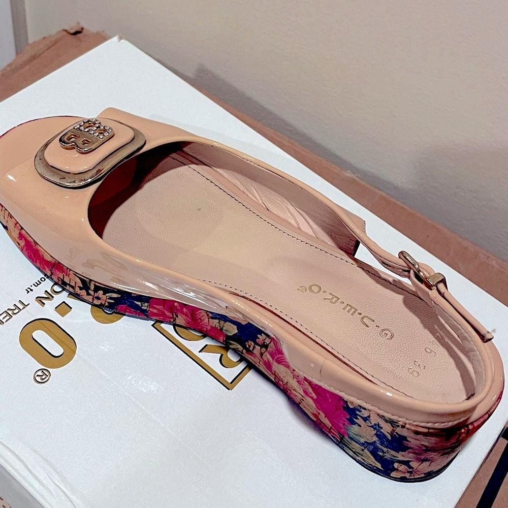 Leather Platforms - Picture 3 of 3
